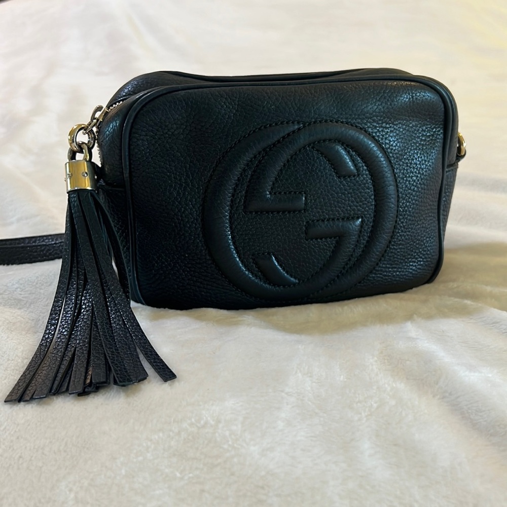 GUCCI Pebbled calfskin Soho disco bag black